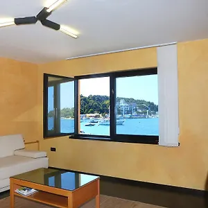 Apartment Ana